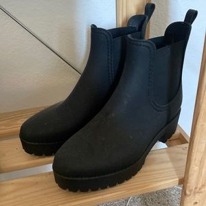 Jeffrey Campbell black rain boots